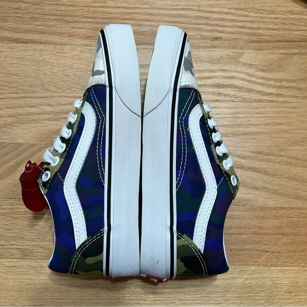 Vans Old Skool Camocollage Sneakers NEW Kids Shoes 13.5 1.5 11 Youth Blue